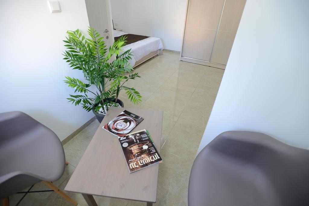 Olga Beach Apartments Haifa Luaran gambar