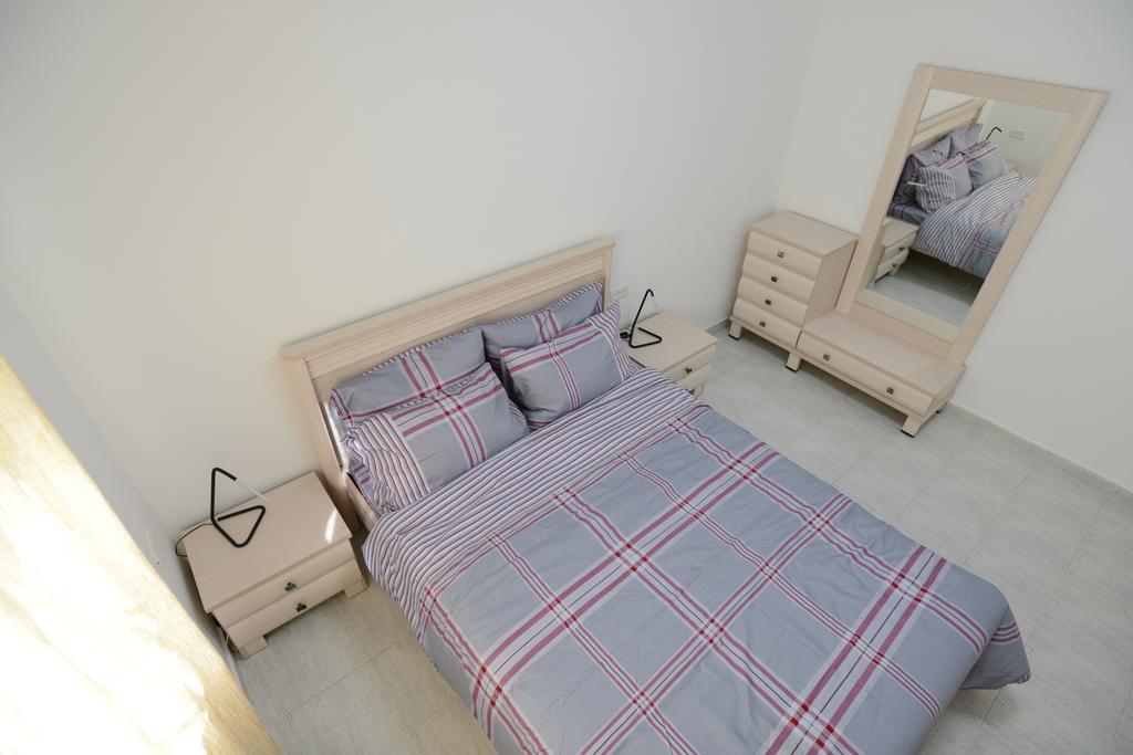 Olga Beach Apartments Haifa Luaran gambar