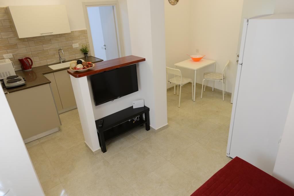 Olga Beach Apartments Haifa Luaran gambar
