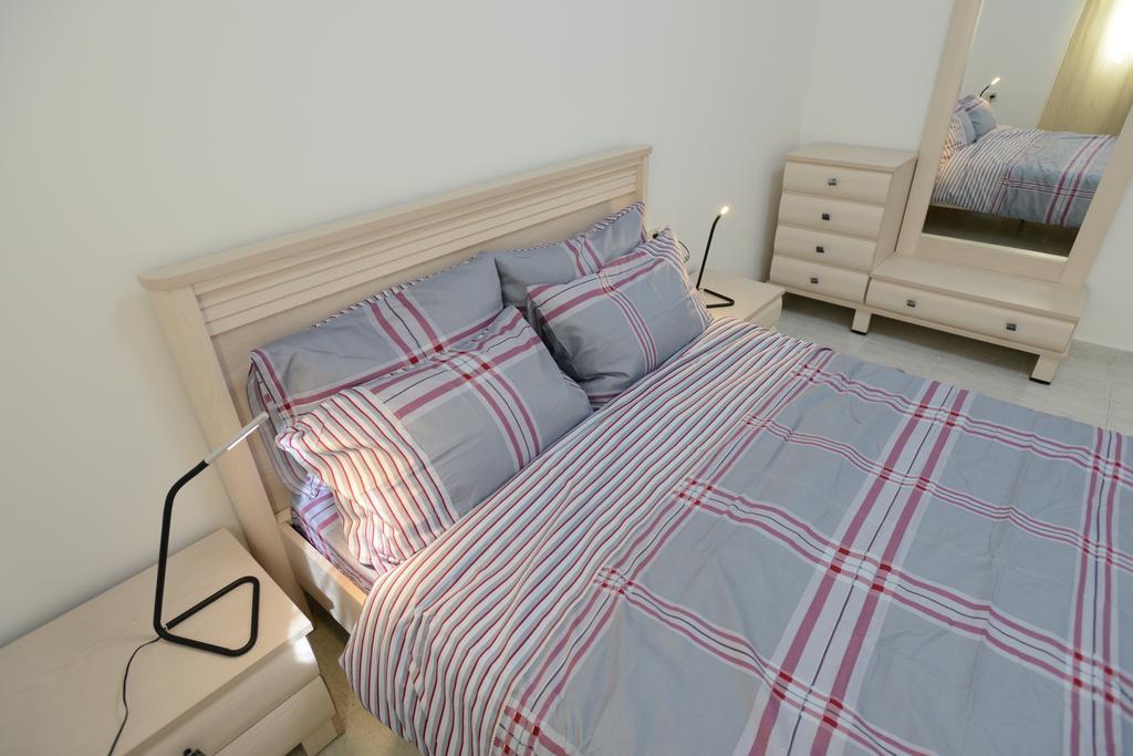 Olga Beach Apartments Haifa Luaran gambar