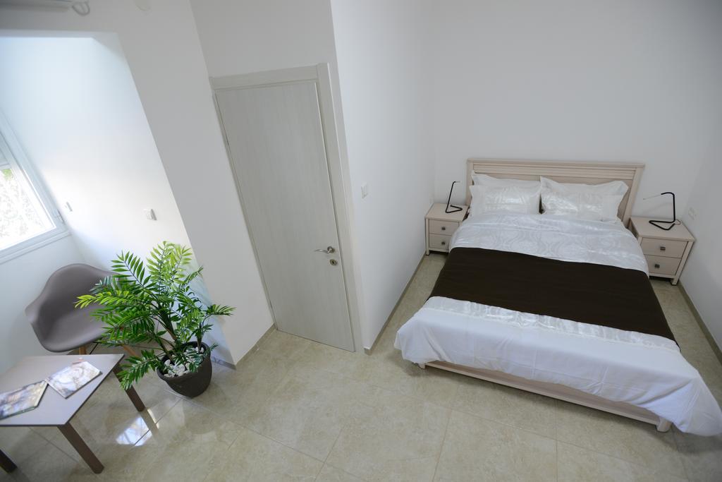 Olga Beach Apartments Haifa Luaran gambar